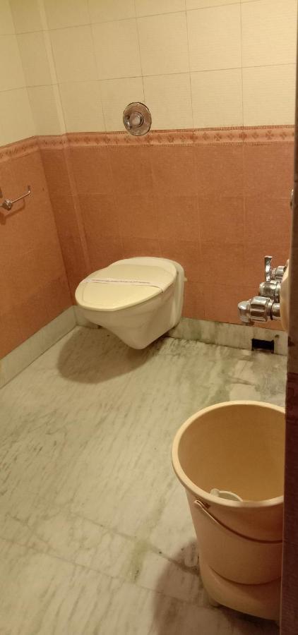 Hotel Aston 콜카타 외부 사진